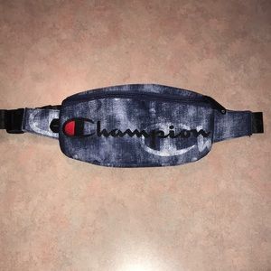Champion Fanny Pack